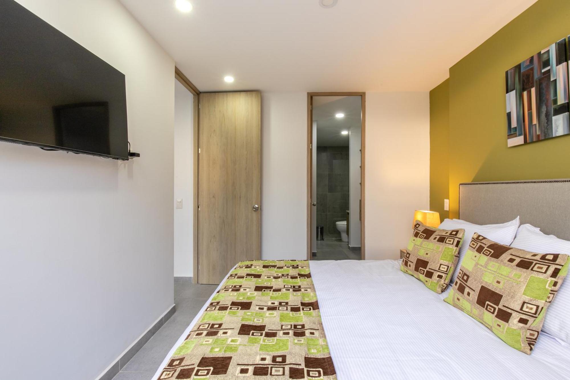 Apartamentos Borbon Suites Медельин Экстерьер фото